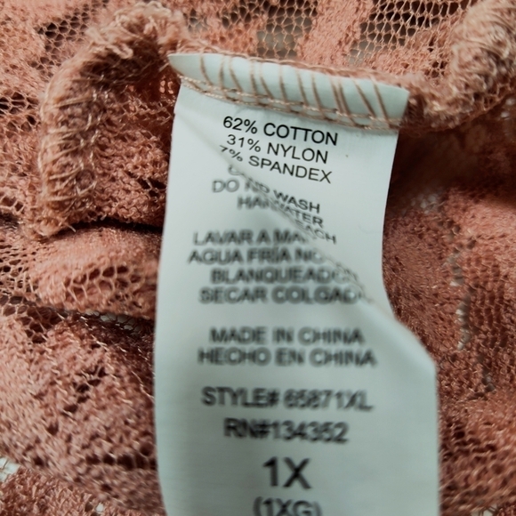 Ambiance women's blouse Plus size rose pink lace Size: 1X - Picture 4 of 4